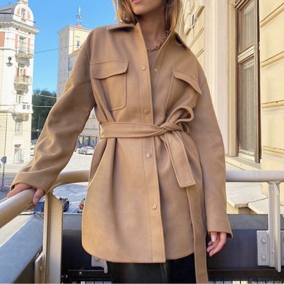 Aritzia Rialto Jacket - Picture 4 of 7